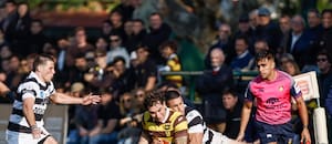 Los equipos de San Isidro perdieron en una fecha llena de puntos y se cruzarán en el clásico en la próxima