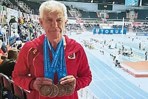 Empezó a correr a los 66 años, y con 82 rompió varias marcas mundiales en ultramaratones