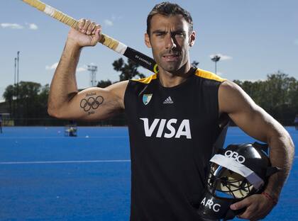 Vivaldi (37 a?os) exhibe, orgulloso, el tatuaje del momento cumbre de su carrera: la medalla dorada en R?o 2016