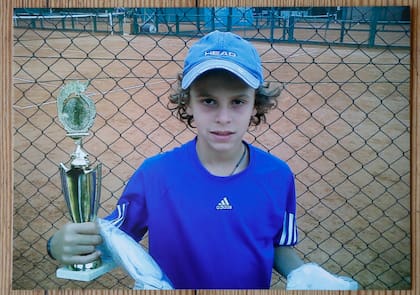 Juan Manuel Cerúndolo, campeón del último ATP 250 de Córdoba con apenas 19 años, siempre se destacó como tenista junior. 