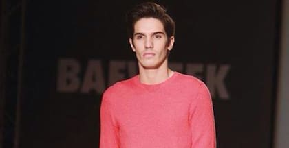 Juan Manuel cuenta que sus adicciones y comportamientos se apoderaron rápidamente de su vida y que comenzó a sentirse como un hombre que se estaba ahogando.