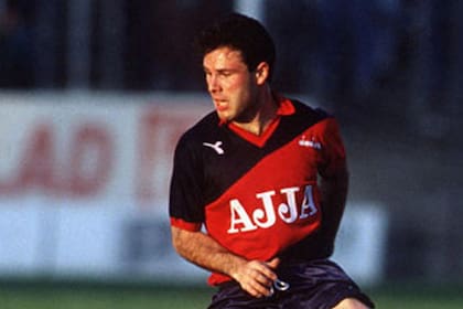 Juan-Marc Bosman, el futbolista belga que llevó su caso a la justicia y cambió el rumbo del mercado de pases en el mundo