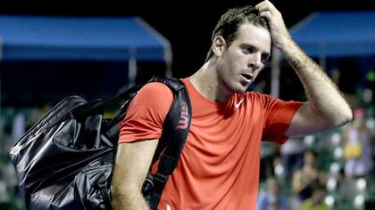 Juan Martin Del Potro tras perder frente al español Roberto Bautista en el partido de segunda ronda del Abierto de Australia que se disputa en Melbourne