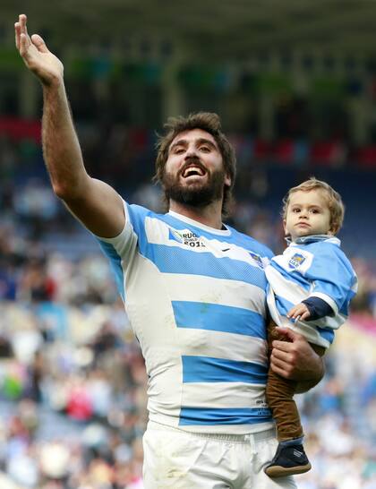 Hace cuatro años, en Inglaterra, los Pumas vencieron a Irlanda por 43 a 20 en los cuartos de final y así celebró Fernández Lobbe el mejor momento del equipo en el Mundial; el excapitán fue dos veces semifinalista por la Copa, en 2007 y 2015.