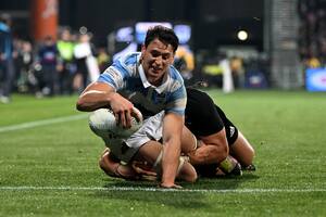 Juan Martín González apoyó un try ante los All Blacks en el partido del sábado pasado, en el que se impuso la Argentina