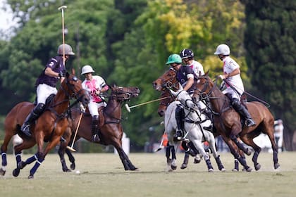 Juan Martín Nero analiza qué hará con la bocha y esperan su decisión Ferrari, Britos, Lucas Monteverde y Pablo Piers.