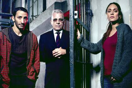 Juan Minujín, Gerardo Romano y Martina Gusman, protagonistas de la ficción estrenada en 2016