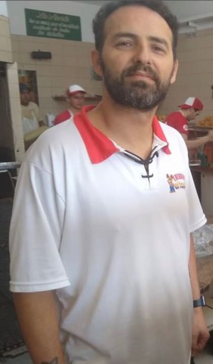 Juan Navarro (42), hoy a cargo de las redes sociales de El Topo