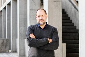 “Hay que reinventar el ideal democrático liberal para que funcione hoy”