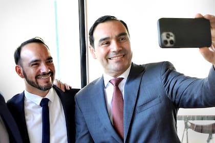Juan Pablo Valdés busca suceder a su hermano, el gobernador Gustavo Valdés