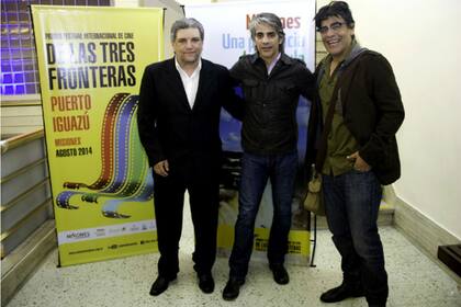 Juan Palomino y Daniel Valenzuela, los hombres detrás del festival, junto al padrino del mismo, Pablo Echarri
