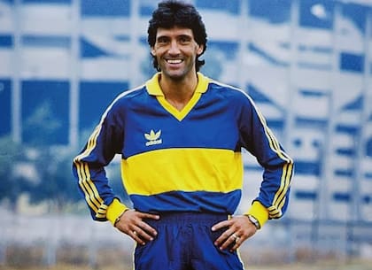 Juan Simón, gloria de Boca, apuntó contra Riquelme por su decisión de echar a Gago