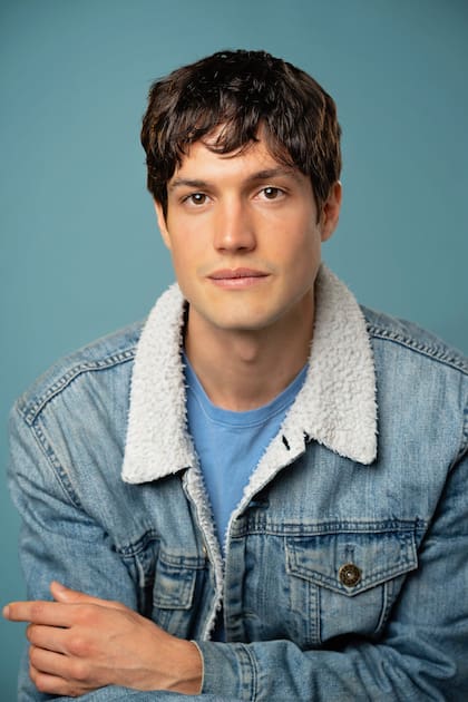 Juan Teisaire tiene 26 años, es actor y vive en Nueva York desde 2019