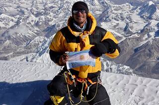 Por primera vez un argentino escaló la tercera montaña más alta del mundo