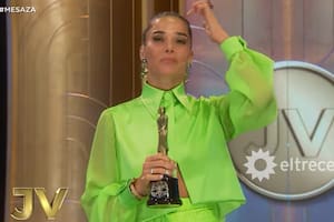 Juana Viale contó lo que le puso a su Martín Fierro para evitar que se lo envidien