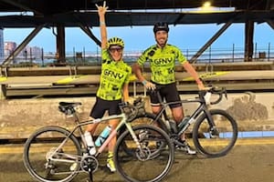 Juana y Nacho Viale participaron de una competencia de ciclismo en Nueva York y compartieron en sus redes las mejores imágenes de la experiencia (Foto: Captura de video / Instagram @viale.nacho)