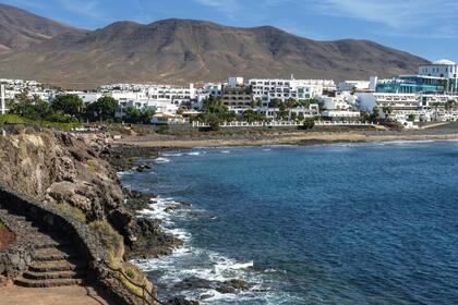 Juana y Yago disfrutaron de unos días de aventura en Lanzarote, una de las islas Canarias, en el océano Atlántico.
