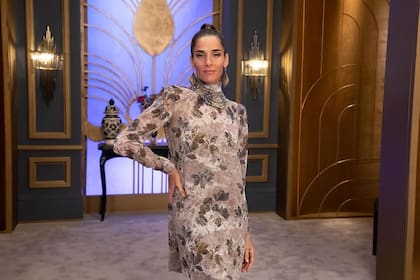 Juanita Viale deslumbró a todos con su look otoñal