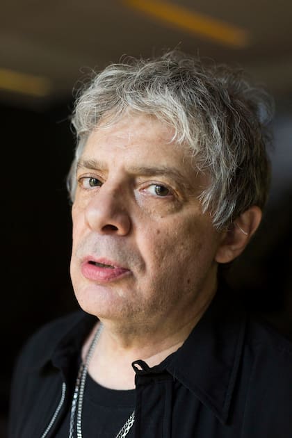 De adolescente Juanse "hablaba" en su interior con Andrew Loog Oldham, el primer productor de los Rolling Stones; con los años tuvo la suerte de conocerlo, trabajar con él e iniciar una amistad