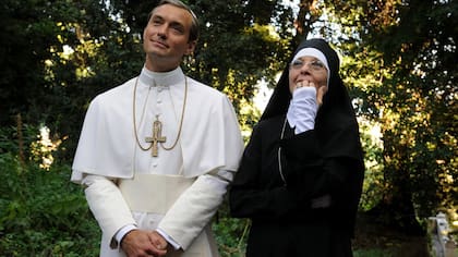 Jude Law y Diane Keaton juntos en The Young Pope