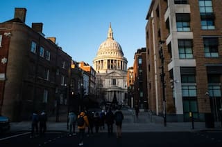 Judíos británicos se reúnen para celebrar fiesta anual bajo la sombra de los recientes ataques