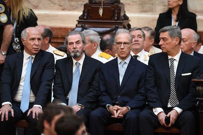 Jueces de la Corte Suprema de Justicia en la asunción presidencial de Javier Milei