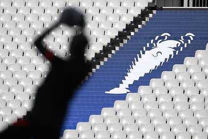 Jugadores de Liverpool durante una práctica en el Stade de France