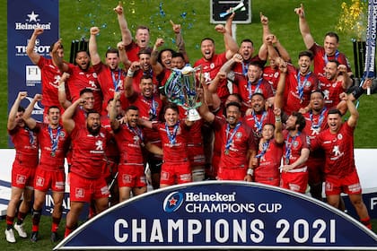 Jugadores del Toulouse festejan la obtención del título de la Copa Europea de Rugby.