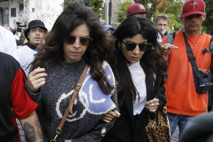 Dalma y Giannina en los tribunales de San Isidro