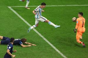 Las redes del Manchester City enloquecieron con el gol de Julián Álvarez