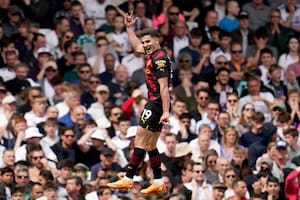 El gol de Julián Álvarez en la  victoria de Manchester City sobre Fulham por la Premier League