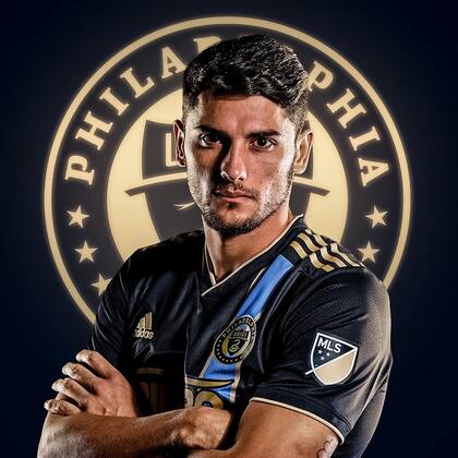 Julián Carranza, el argentino surgido en Banfield que brilla en Philadelphia y se quedó con la camiseta de Lionel Messi