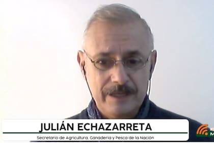 El secretario de Agricultura, Julián Echazarreta