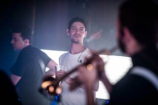 El Kuelgue: “Preocupa la situación laboral del staff que trabaja con la banda”