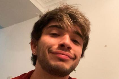 Julián Serrano, quien se popularizó por sus contenidos en YouTube, suele expresar sus opiniones políticas en los medios y en las redes sociales