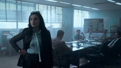 Juliana Aidén Martinez interpreta a June Hawkins en la serie