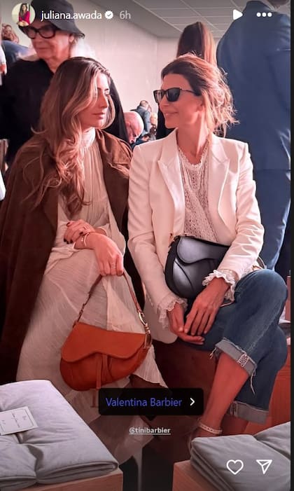 Juliana Awada y su hija Mayor, Valentina Barbier, fruto de su primer matrimonio con el belga Bruno Barbier, en la primera fila del desfile de Dior, en el marco de Paris Fashion Week