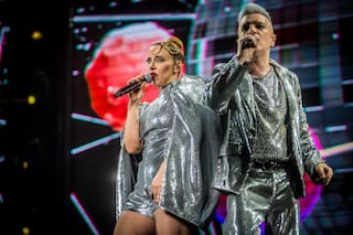 Le sumó una estrella a su hotel, puso a bailar a un estadio colmado y subió la vara de su show