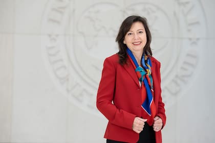 Julie Kozack vocera del Fondo Monetario Internacional FMI
IMF Managing Director Names Julie Kozack as Director of Strategic Communications