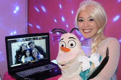 Julieta Ang anima fiestas en forma online