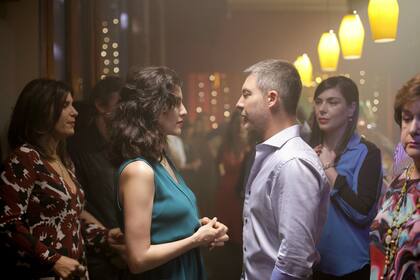 Julieta Díaz y Adrián Suar en El fútbol o yo