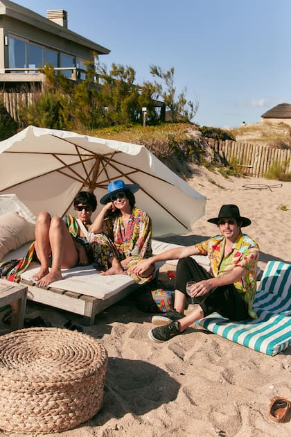Julieta López Acosta, Ximena Caminos y Luciano Ferreyra.