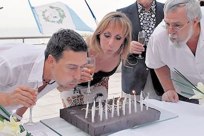 Julio Bocca, Eleonora Cassano y Lino Patalano en el festejo de los 20 años del Ballet Argentino, en Mar del Plata, ciudad donde se presentaron por primera vez en 1990
