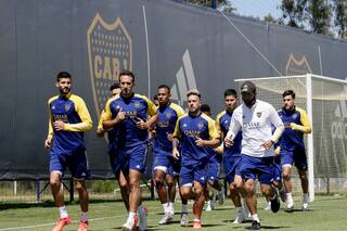Russo y el plantel de Boca: una reunión para unir fuerzas y corregir errores