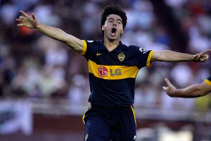 Julio César Cáceres está muy cerca de abandonar los xeneizes