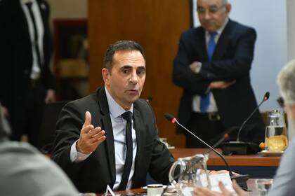 Julio Cordero, el secretario de Trabajo que dictó la conciliación oblihgatoria ante la amenaza de un paro de colectiveros