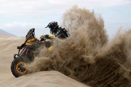 Julio Estanguet, de Argentina, en la sexta etapa del Dakar 2019 entre Arequipa y San Juan de Marcona, Perú