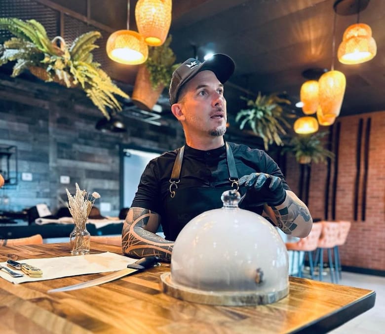 De ingeniero a chef: la sazón de Julio Figueroa