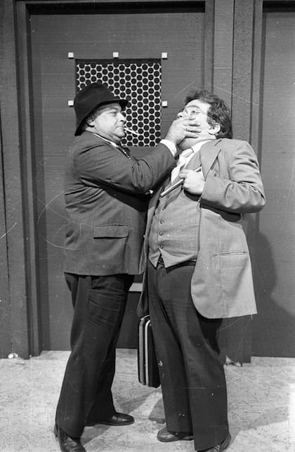 Julio Frade y Enrique Almada en "El Chicho".
Foto: Archivo El País Uruguay