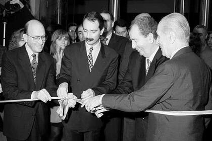 Julio Grondona sólo tuvo oposición en una de sus nueve elecciones